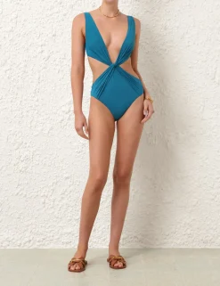 Acadian Twist Front Plunge 1Pc