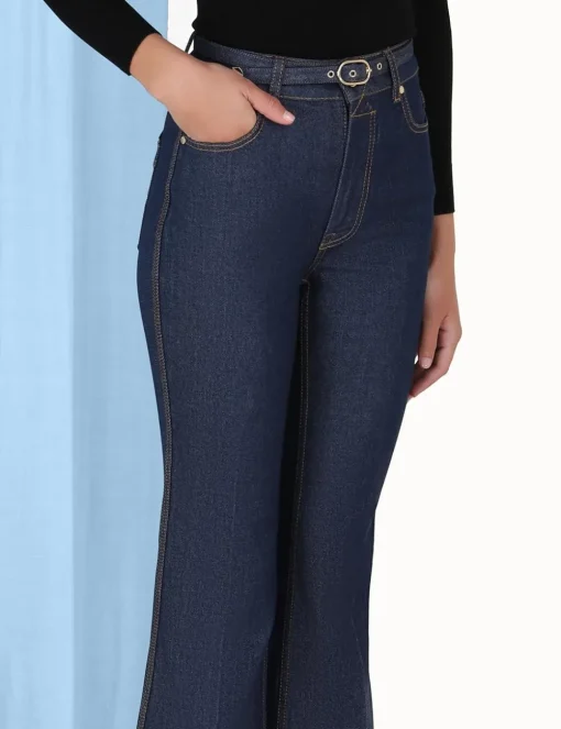 Cropped Flare Jean