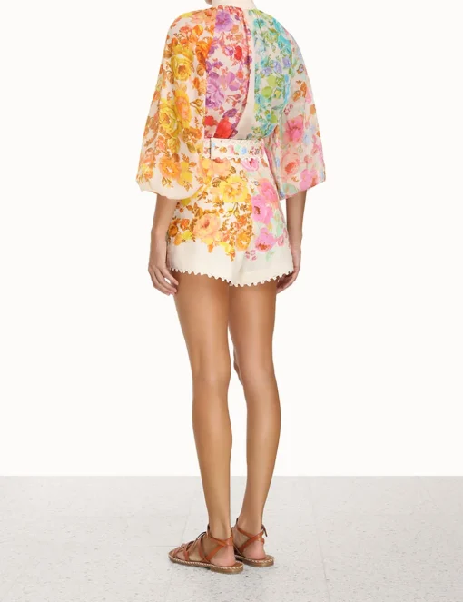 Raie Tuck Short